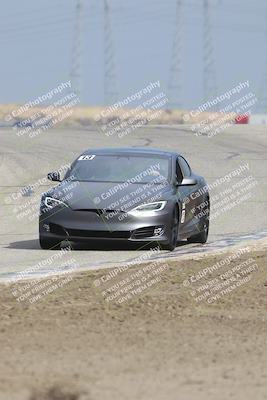 media/Oct-19-2025-Speed Ventures (Sun) [[a6e7fe67be]]/TC B/Session 2 (Outside Grapevine)/